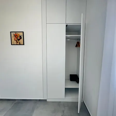 Rosa - Sea View & Private Parking